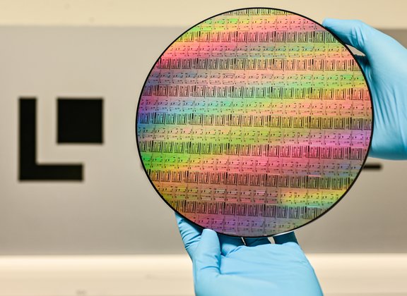 PICs – photonic integrated circuits